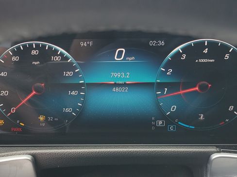 Certified 2022 Mercedes-Benz GLB 250 image 24