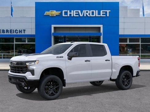 New 2026 Chevrolet Silverado 1500 LT Trail Boss w/ Convenience Package II AWD/4WD image 2