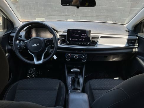 Used 2022 Kia Rio LX FWD image 17