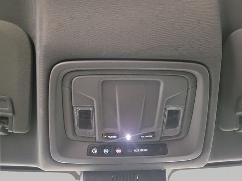 Used 2024 Chevrolet Silverado 1500 LT image 19