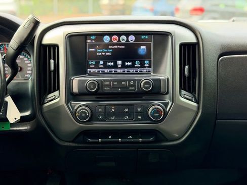 Used 2018 Chevrolet Silverado 1500 LT w/ Trailering Package AWD/4WD image 20