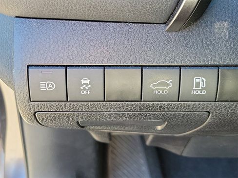 Used 2023 Toyota Camry XSE image 31