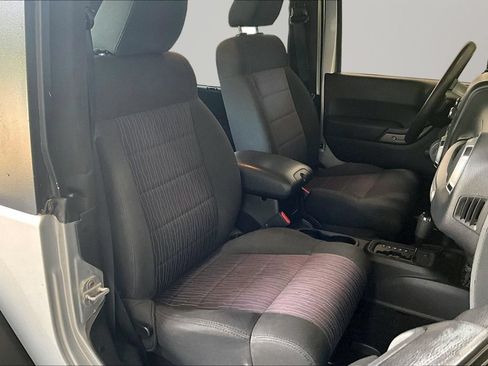 Used 2011 Jeep Wrangler Sport AWD/4WD image 25