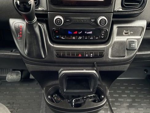 Used 2023 RAM ProMaster 2500 FWD image 34