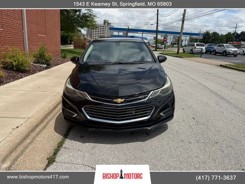 Used 2016 Chevrolet Cruze Premier w/ Enhanced Convenience Package FWD image 5