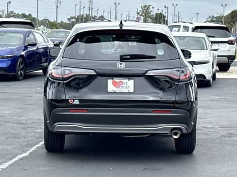 New 2027 Honda HR-V Sport image 8