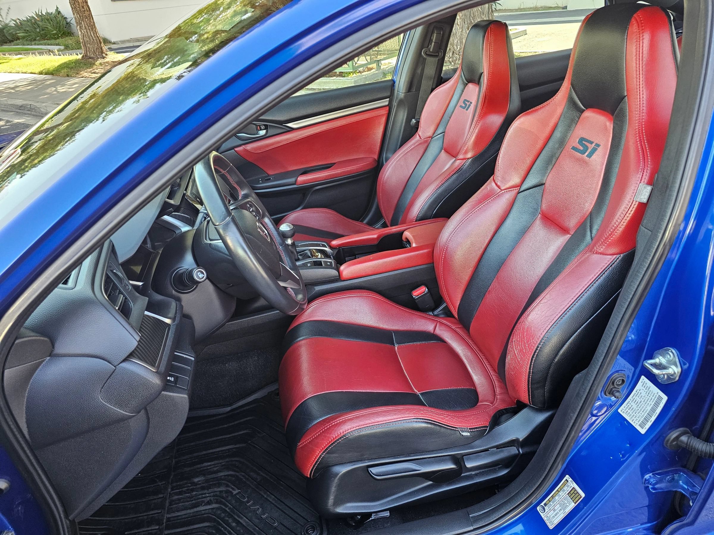 Used 2018 Honda Civic Si image 17