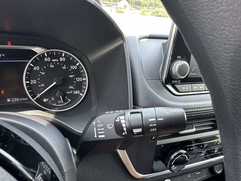 Certified 2021 Nissan Rogue S AWD/4WD image 28