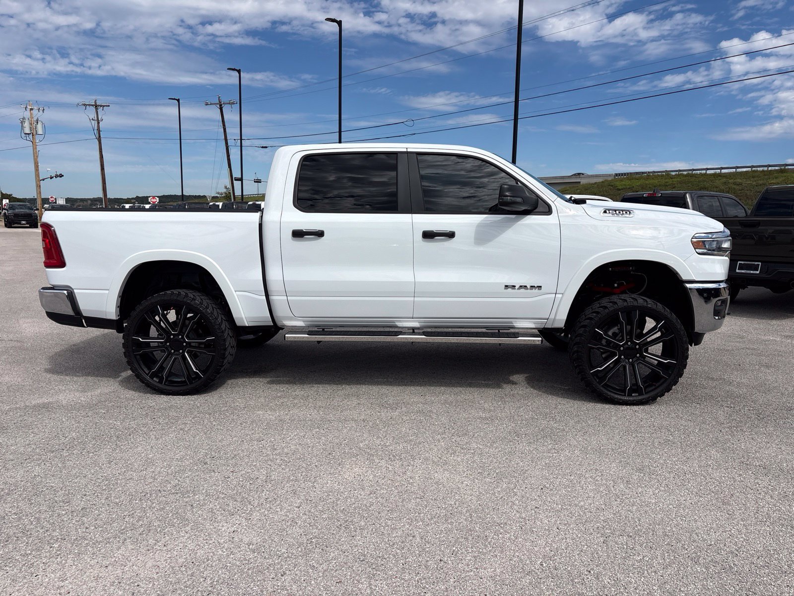 Used 2025 RAM 1500 Lone Star AWD/4WD image 13