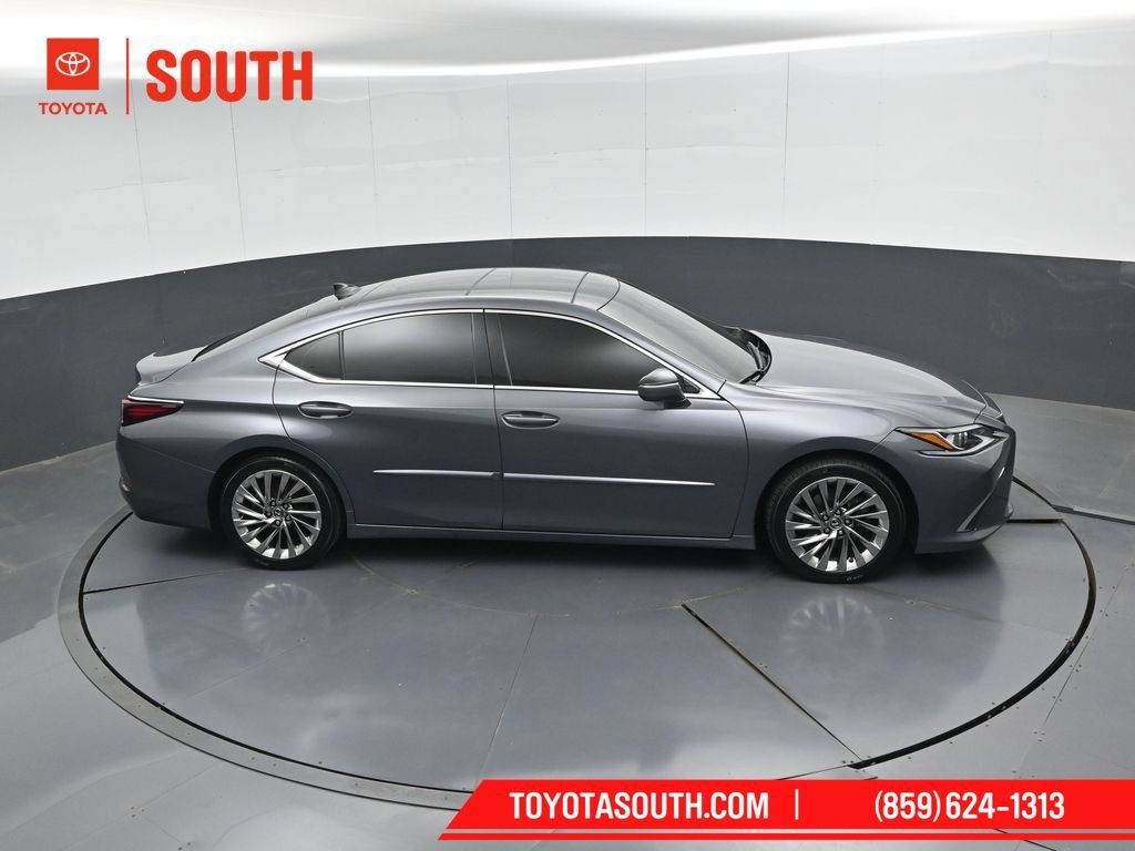 Used 2020 Lexus ES 350 w/ Accessory Package FWD image 47