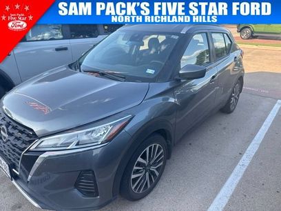 Used 2023 Nissan Kicks SV