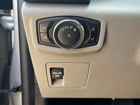 Used 2019 Ford F150 XL w/ Equipment Group 101A Mid RWD image 6
