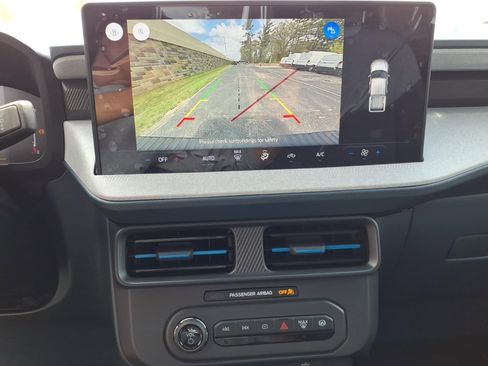 New 2026 Ford Maverick XLT AWD/4WD image 25