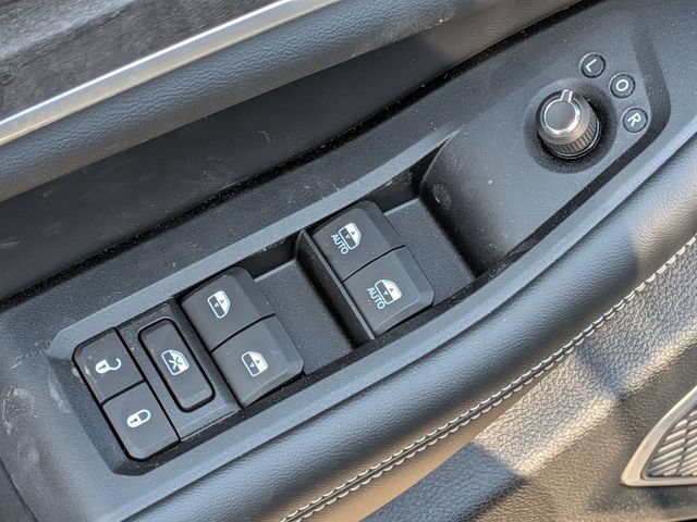New 2026 Jeep Grand Cherokee Limited w/ Limited Altitude Package AWD/4WD image 23