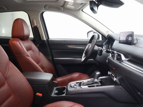 Certified 2023 MAZDA CX-5 Carbon Edition image 21