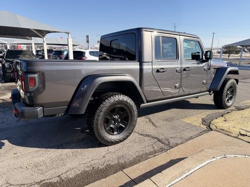 Used 2021 Jeep Gladiator Mojave image 4