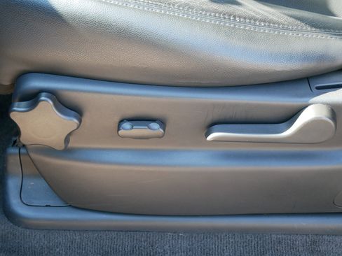 Used 2014 GMC Yukon XL SLT image 19