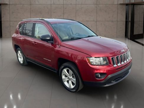 Used 2015 Jeep Compass Sport w/ Power Value Group image 8
