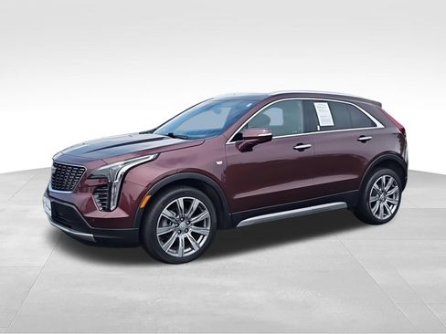 Used 2023 Cadillac XT4 Premium Luxury w/ Sun And Sound Package AWD/4WD image 5