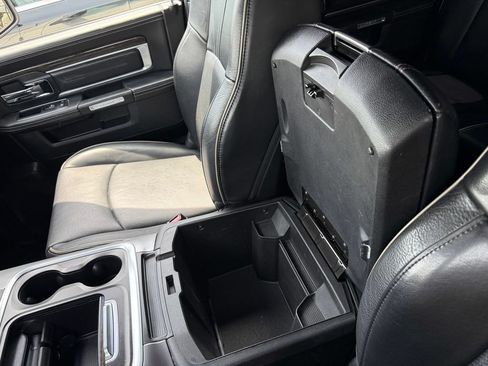 Used 2017 RAM 1500 Limited RWD image 43