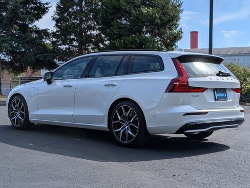 Used 2024 Volvo V60 T8 Polestar w/ Protection Package Premier AWD/4WD image 5