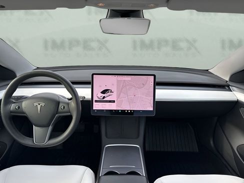 Used 2021 Tesla Model 3 Standard Range Plus image 13