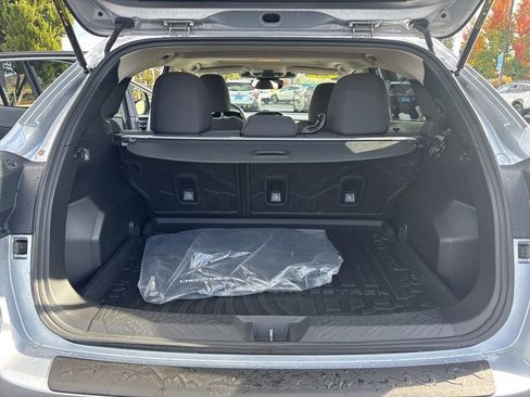 Certified 2025 Subaru Crosstrek 2.0i Premium image 12
