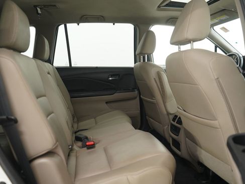 Used 2019 Honda Pilot EX-L image 11