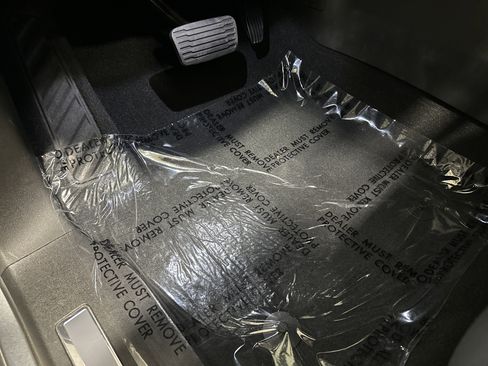 Used 2021 GMC Yukon SLT w/ SLT Luxury Plus Package image 17