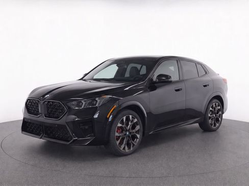 Certified 2025 BMW X2 xDrive28i w/ Premium Package AWD/4WD image 7