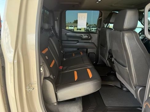 Used 2026 GMC Sierra 1500 AT4 w/ Technology Package AWD/4WD image 11