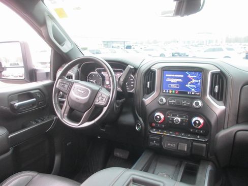 Certified 2021 GMC Sierra 2500 AT4 w/ AT4 Premium Plus Package image 26