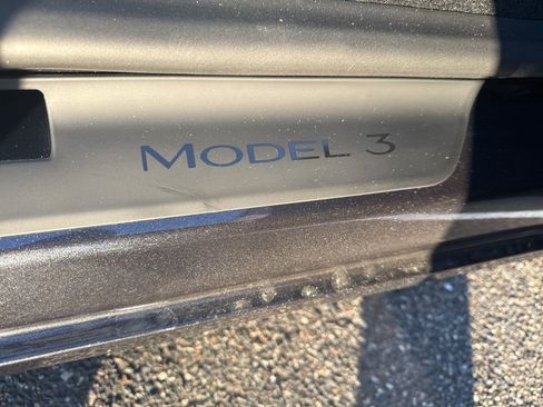 Used 2024 Tesla Model 3 Standard Range image 12