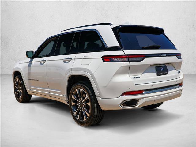Used 2023 Jeep Grand Cherokee Overland AWD/4WD image 7
