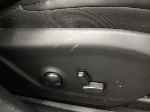 Used 2022 Jeep Cherokee Limited image 20