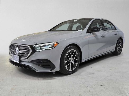 Certified 2025 Mercedes-Benz E 350 4MATIC Sedan image 7