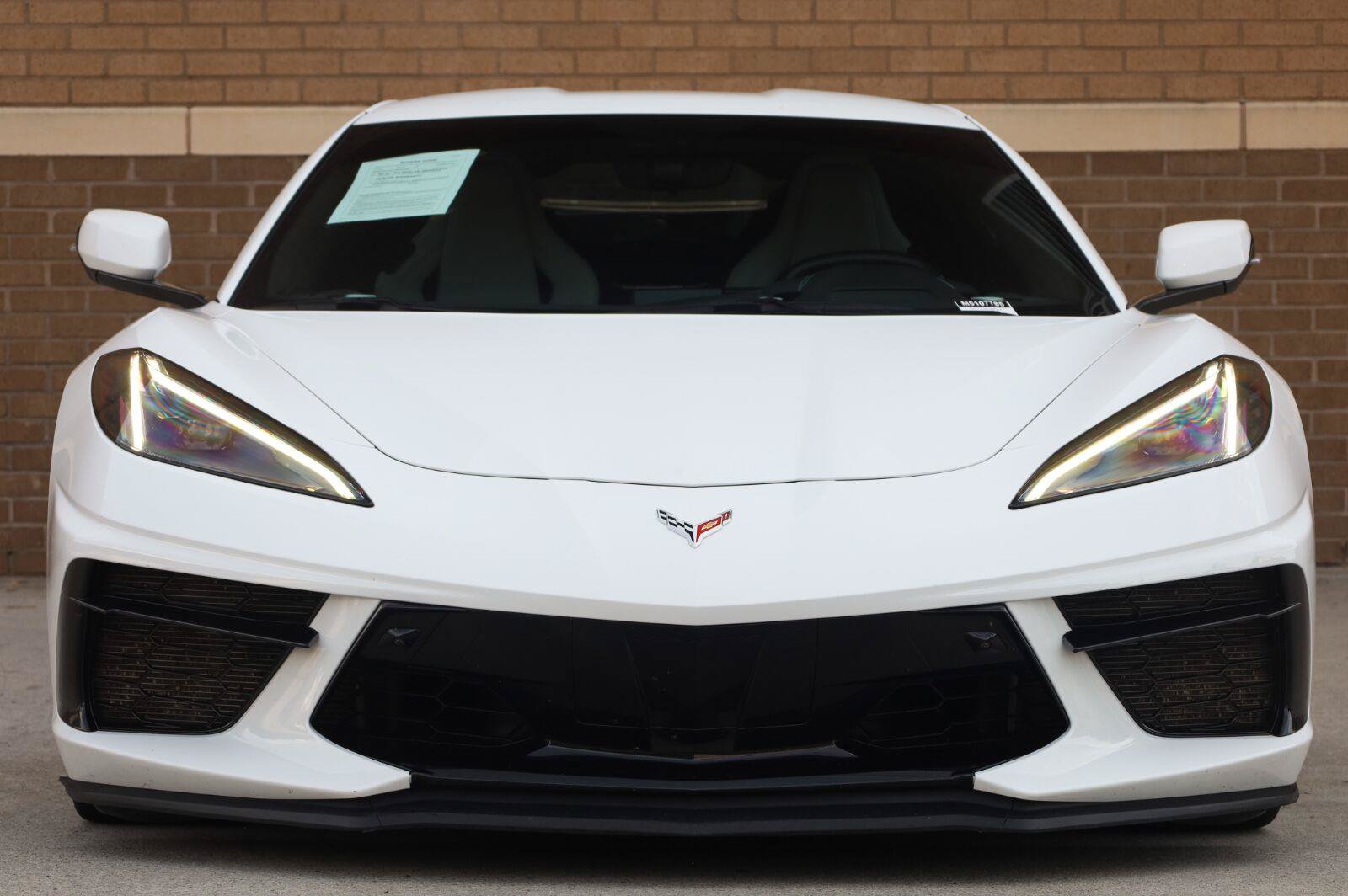 Used 2021 Chevrolet Corvette Stingray Preferred Cpe w/ Z51 Performance Package RWD image 5