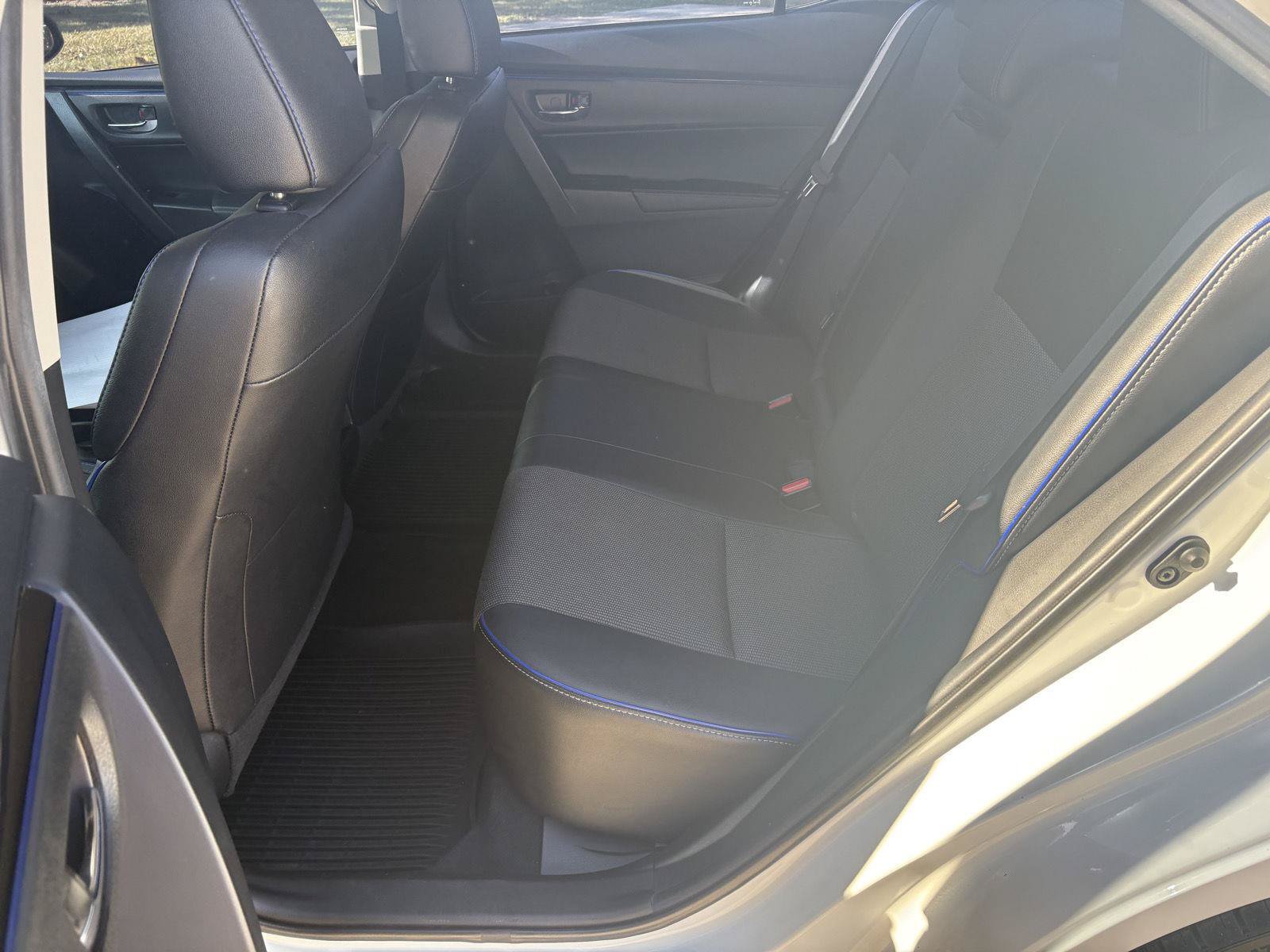Used 2019 Toyota Corolla SE FWD image 13