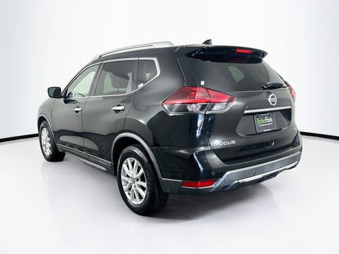 Used 2020 Nissan Rogue SV FWD image 5