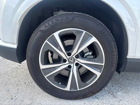 Used 2025 Lexus RX 350 Premium w/ Accessory Package (Z1) FWD image 10