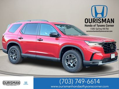 New 2025 Honda Pilot TrailSport