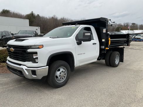 New 2026 Chevrolet Silverado 3500 W/T w/ WT Convenience Package image 4