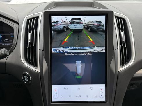 Certified 2023 Ford Edge SEL w/ Convenience Package AWD/4WD image 12