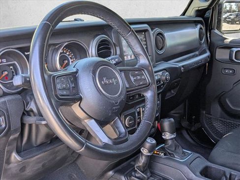 Used 2022 Jeep Wrangler Unlimited Sport image 10
