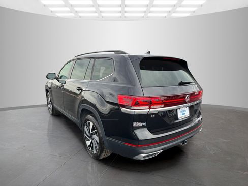 Used 2024 Volkswagen Atlas SE image 6