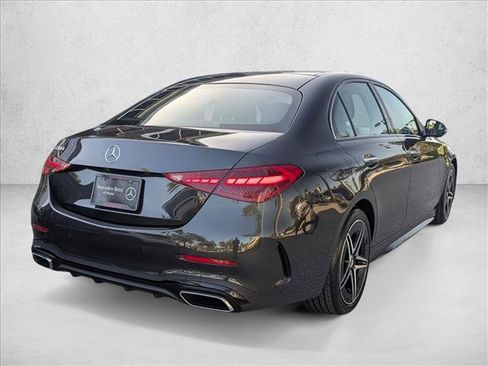 Used 2025 Mercedes-Benz C 300 Sedan image 5