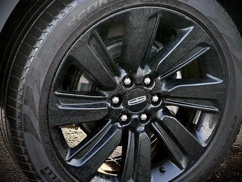 Used 2023 Lincoln Navigator L Black Label image 13