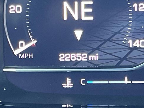 Used 2024 GMC Yukon XL Denali Ultimate image 40