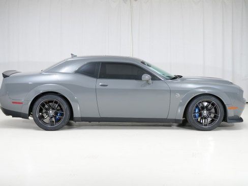 Used 2023 Dodge Challenger SRT Hellcat image 17
