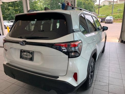 New 2026 Subaru Forester Premium AWD/4WD image 10